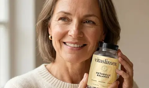 Three bottles of VitaSlimex Metabolic Balance dietary supplement displayed on white pedestals